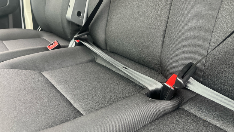 Peugeot Boxer 3500 Heavy L4 Diesel 2.2 BlueHDi 140 H2 Van Professional